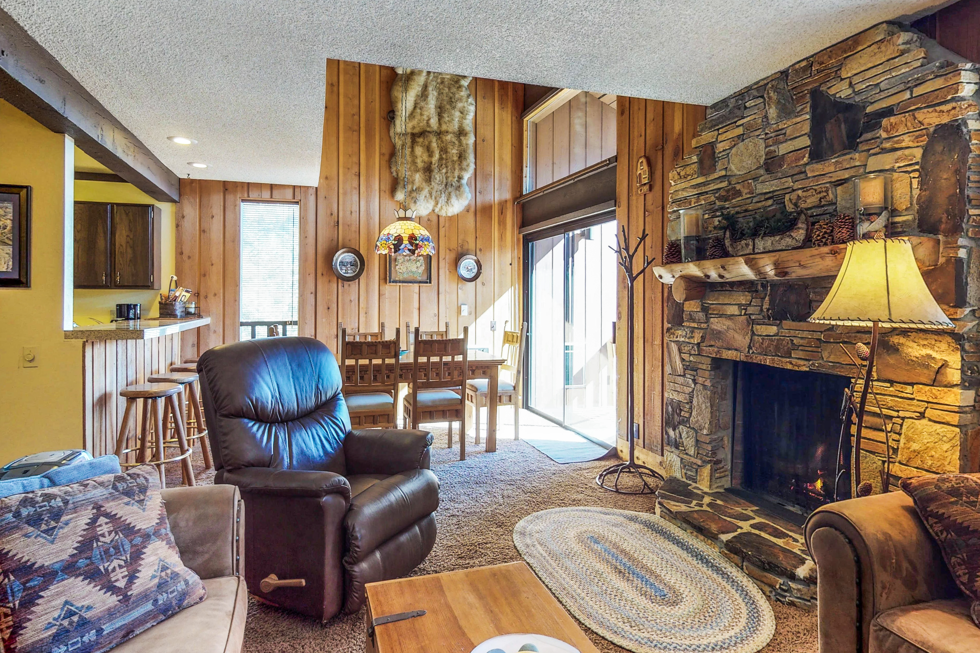 Yosemite Area Home 984749