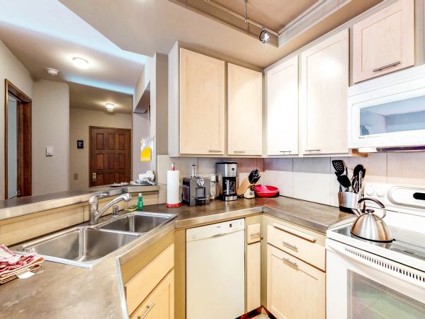 Yosemite Area Home 984750