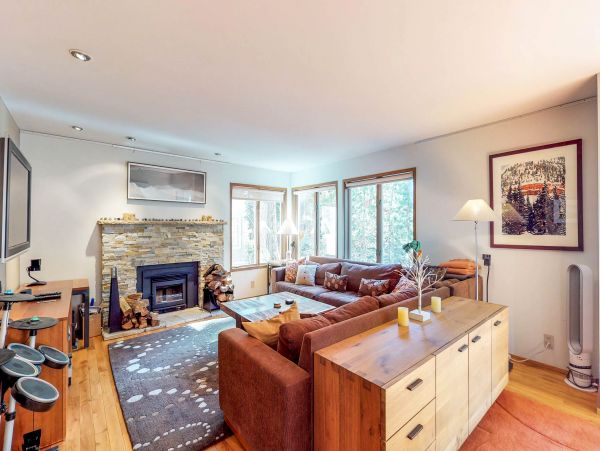 Yosemite Area Home 984750