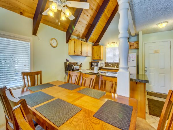 Yosemite Area Home 984751