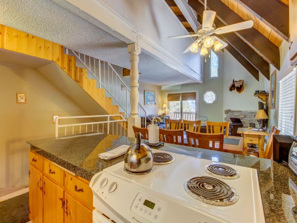 Yosemite Area Home 984751