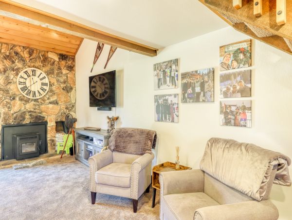 Yosemite Area Home 984752