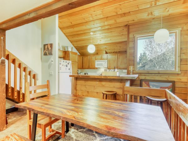 Yosemite Area Home 984752