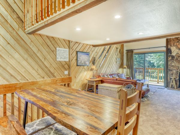 Yosemite Area Home 984752