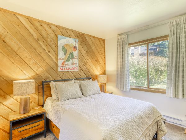 Yosemite Area Home 984752
