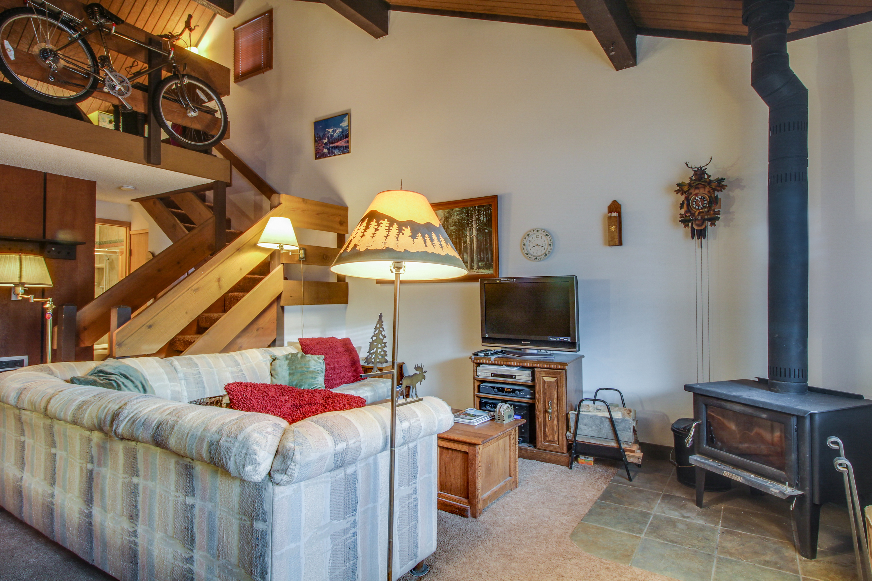 Yosemite Area Home 984753