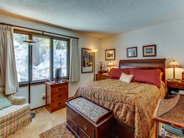 Yosemite Area Home 984754