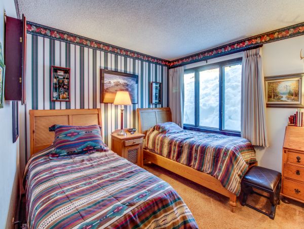 Yosemite Area Home 984754