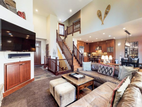 Yosemite Area Home 984755