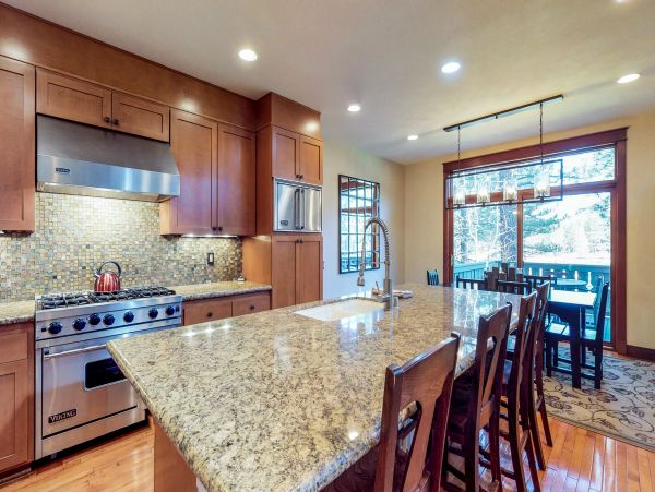 Yosemite Area Home 984755