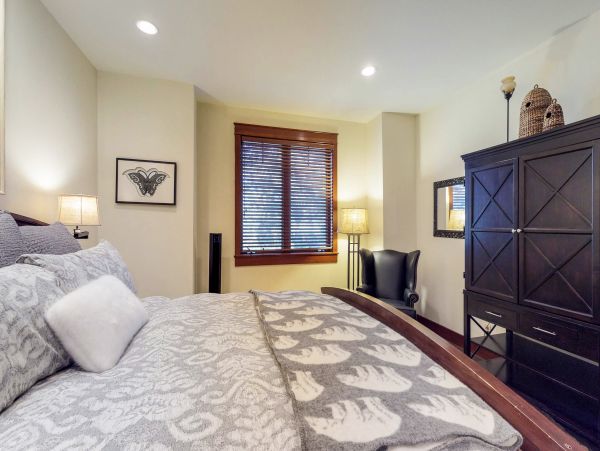 Yosemite Area Home 984755