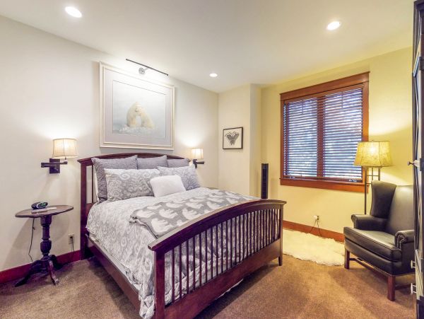Yosemite Area Home 984755