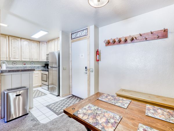 Yosemite Area Home 984756