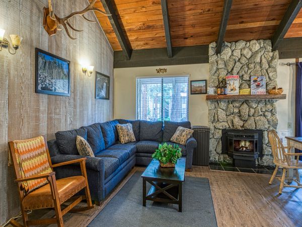 Yosemite Area Home 984757