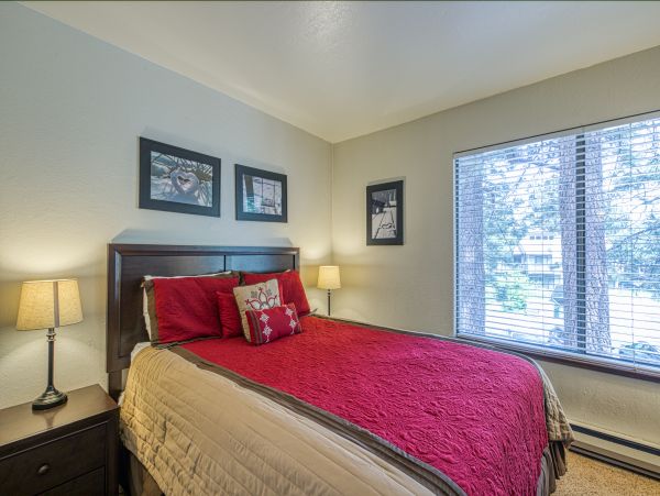 Yosemite Area Home 984757