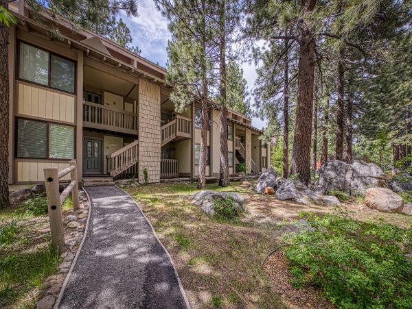 Yosemite Area Home 984757