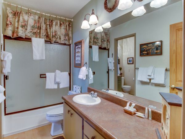 Yosemite Area Home 984758