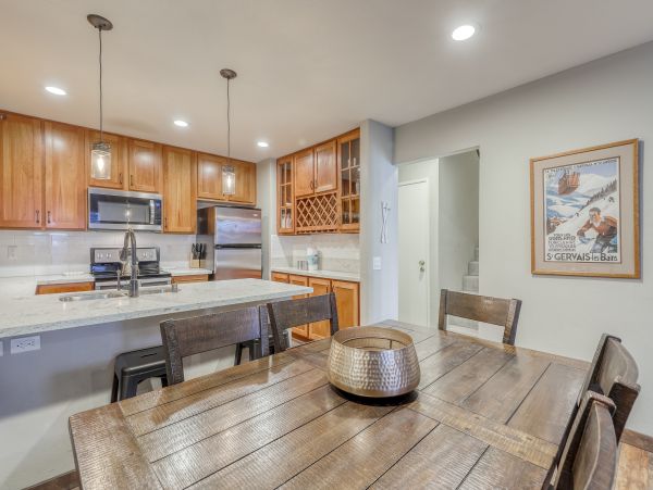Yosemite Area Home 984759