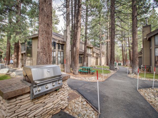 Yosemite Area Home 984759