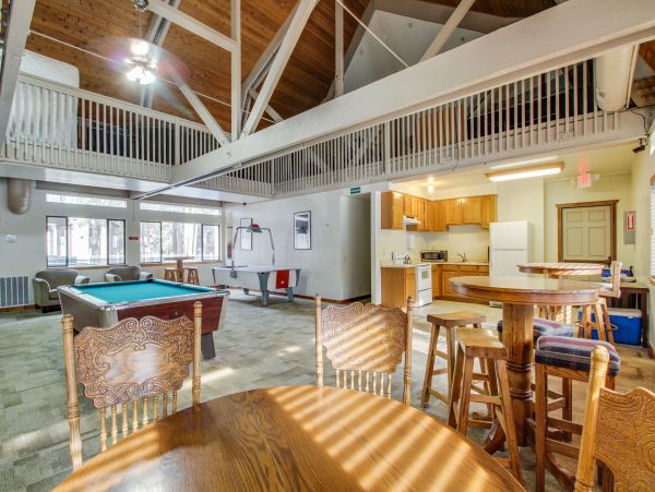 Yosemite Area Home 984759