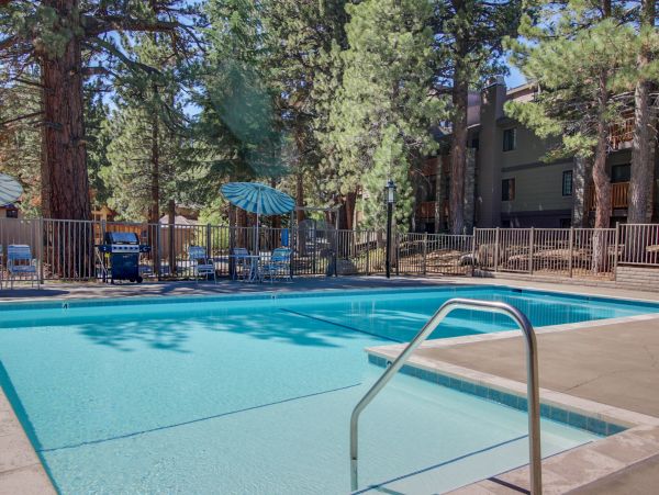 Yosemite Area Home 984760