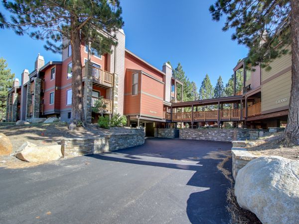 Yosemite Area Home 984760