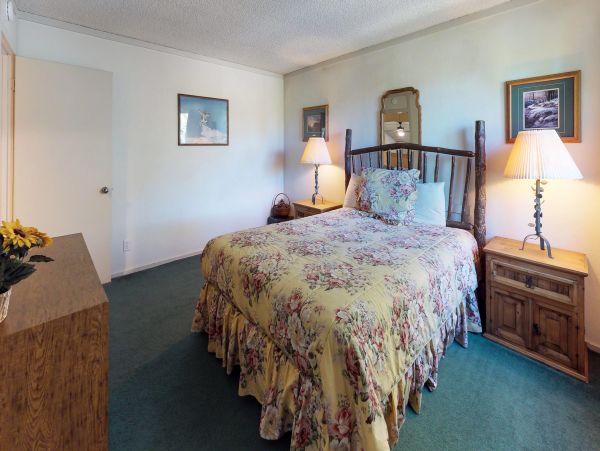 Yosemite Area Home 984760