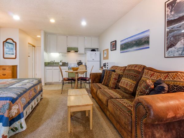 Yosemite Area Home 984762