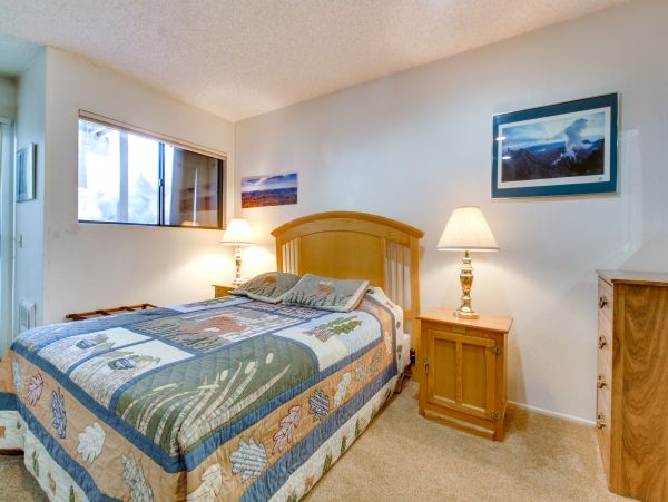 Yosemite Area Home 984762