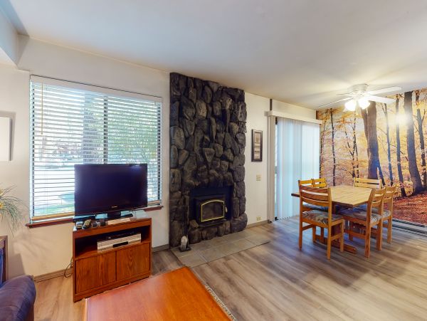 Yosemite Area Home 984763