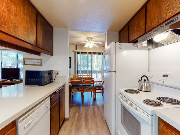 Yosemite Area Home 984763