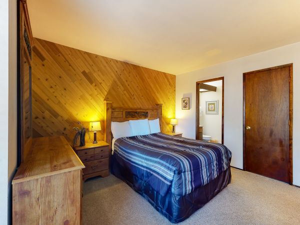 Yosemite Area Home 984763