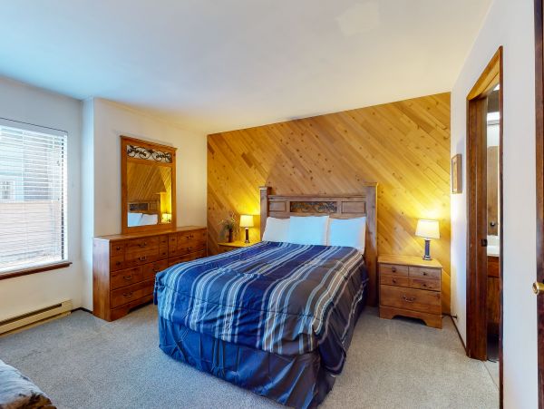 Yosemite Area Home 984763