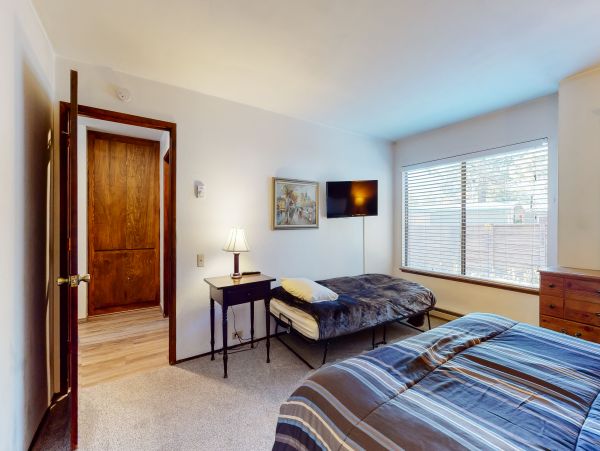 Yosemite Area Home 984763