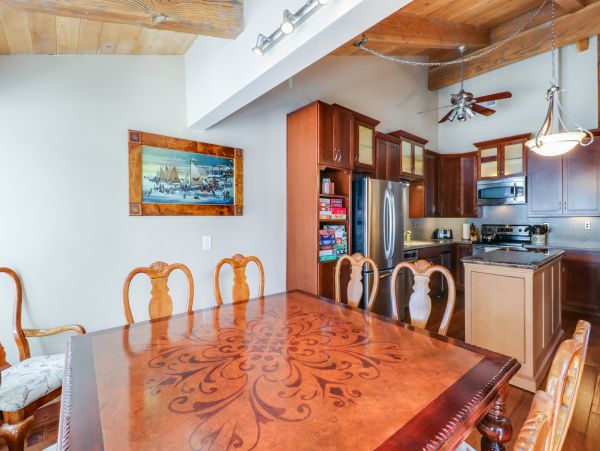 Yosemite Area Home 984764