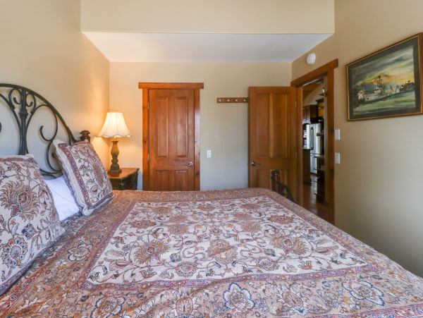 Yosemite Area Home 984764