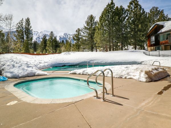 Yosemite Area Home 984764