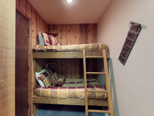 Yosemite Area Home 984765