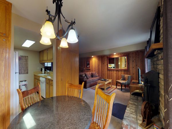 Yosemite Area Home 984765