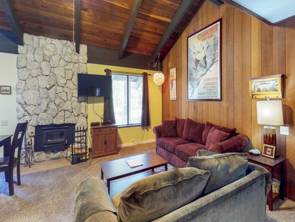 Yosemite Area Home 984766