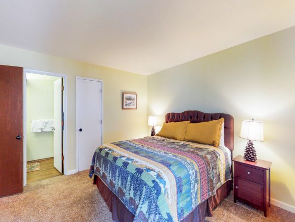 Yosemite Area Home 984766
