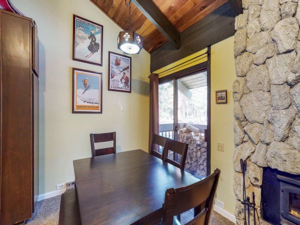 Yosemite Area Home 984766