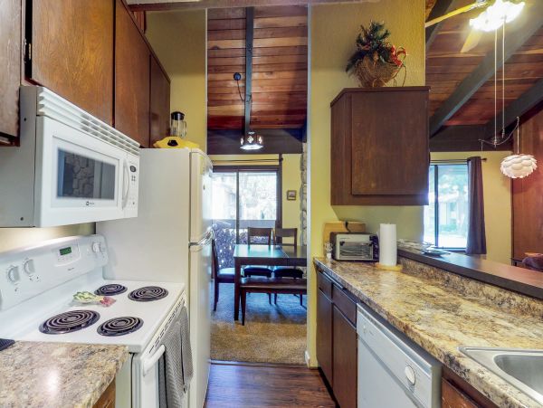 Yosemite Area Home 984766