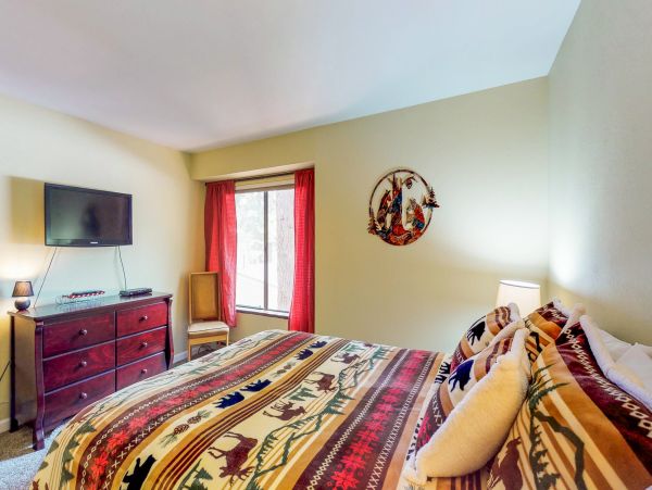 Yosemite Area Home 984766