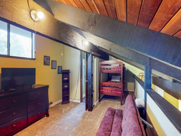 Yosemite Area Home 984766