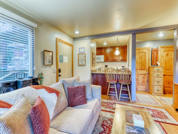 Yosemite Area Home 984767
