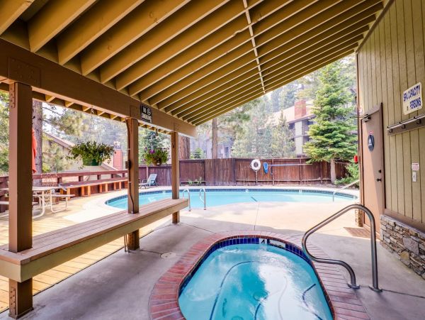 Yosemite Area Home 984768