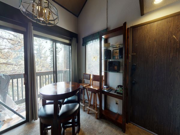 Yosemite Area Home 984768