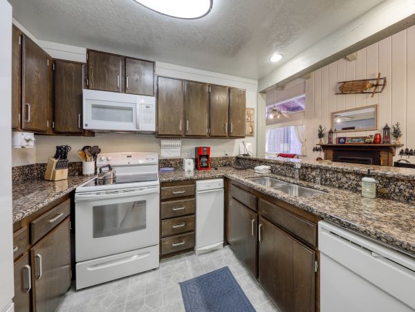 Yosemite Area Home 984769