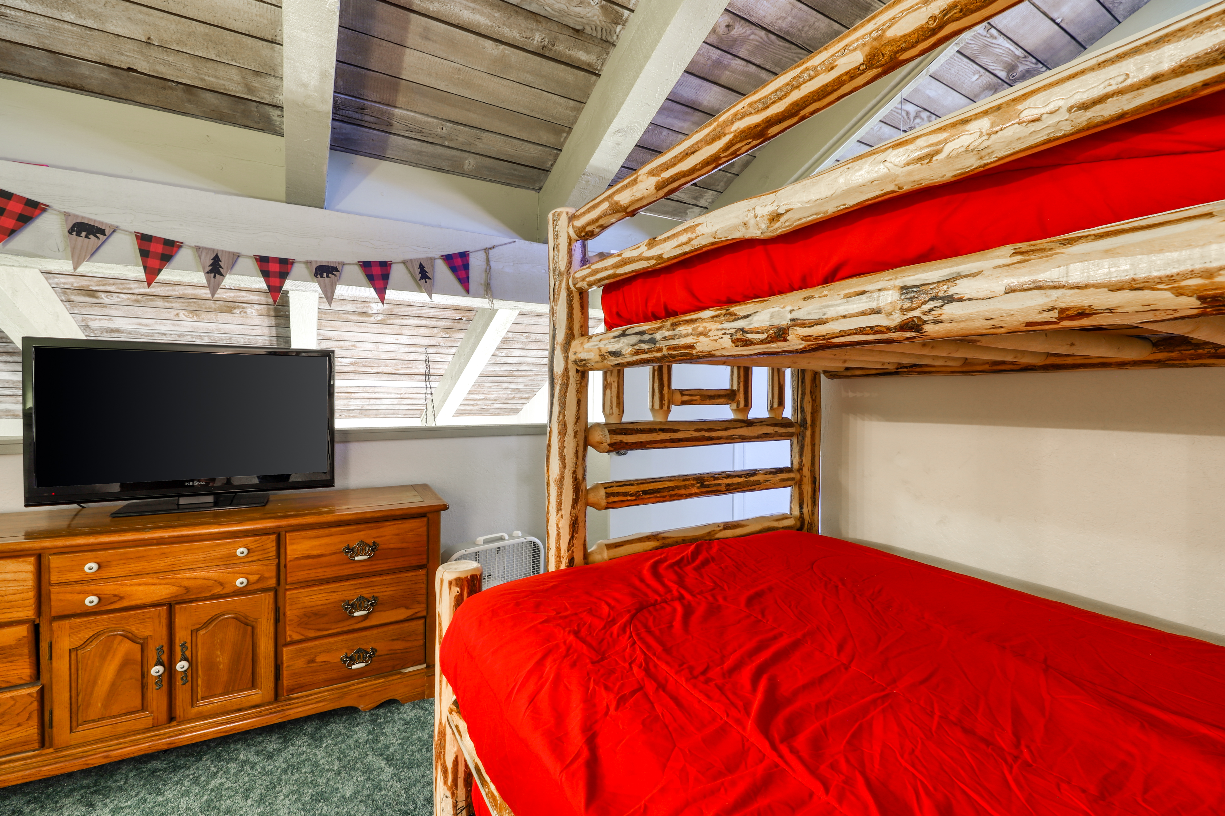 Yosemite Area Home 984769